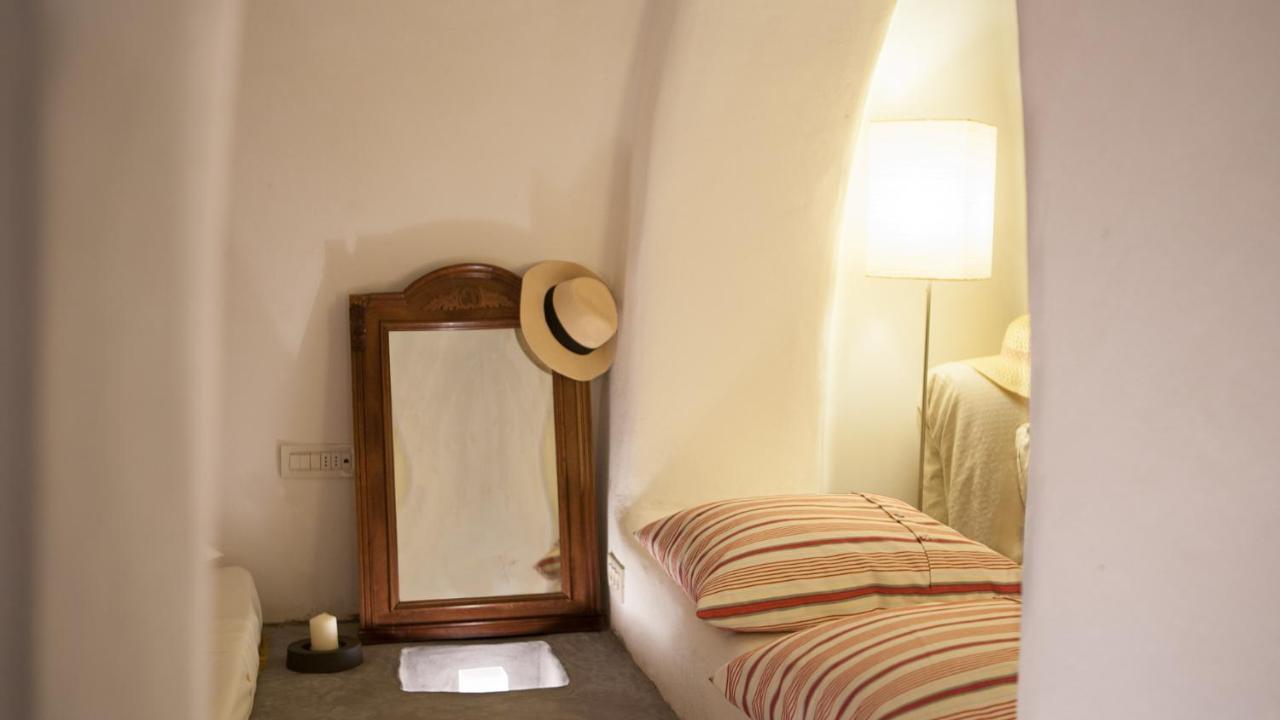 Oia, Finikia Cave House Villa Buitenkant foto